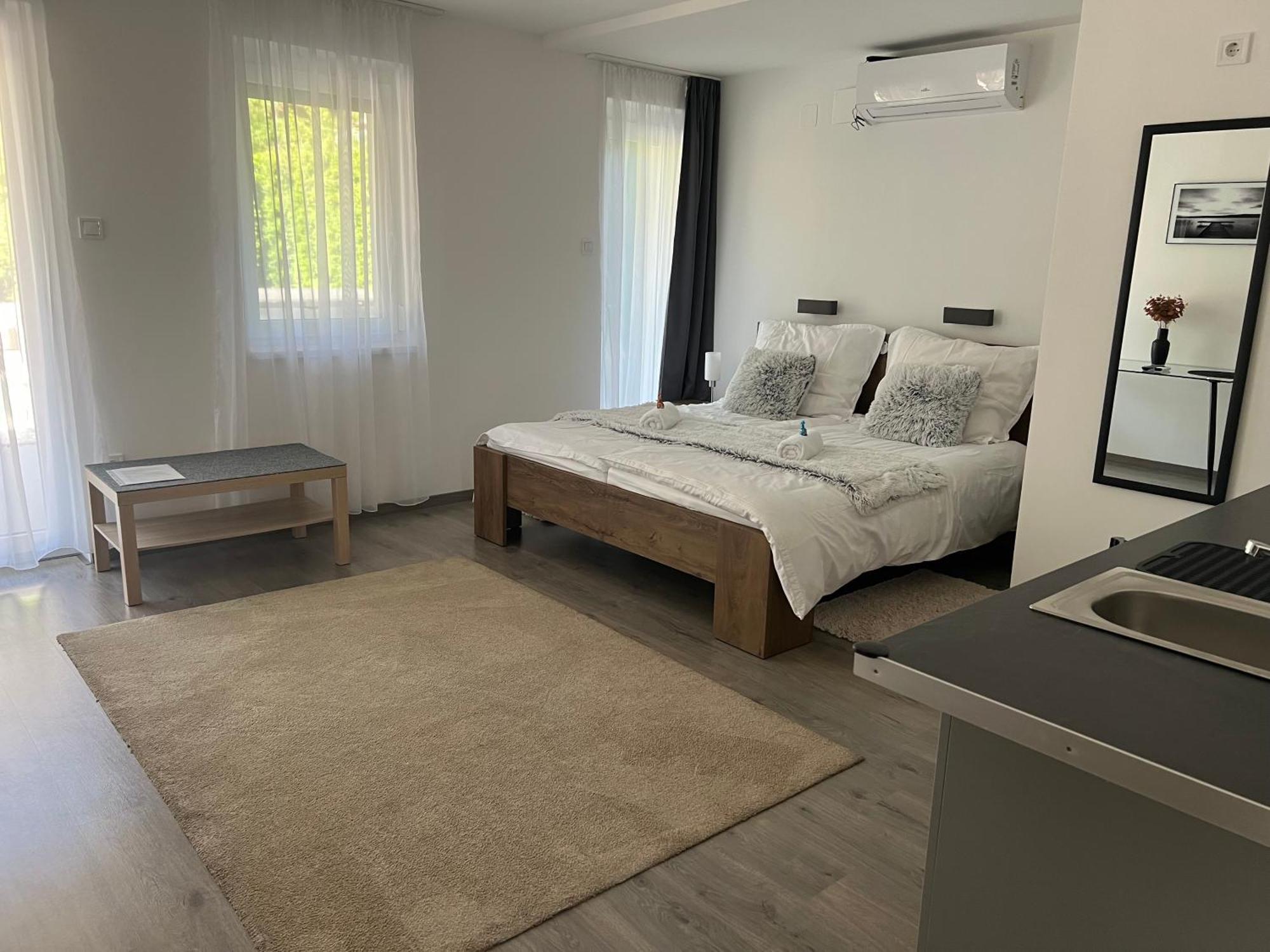 Sophia Apartman Goedoello Exterior foto